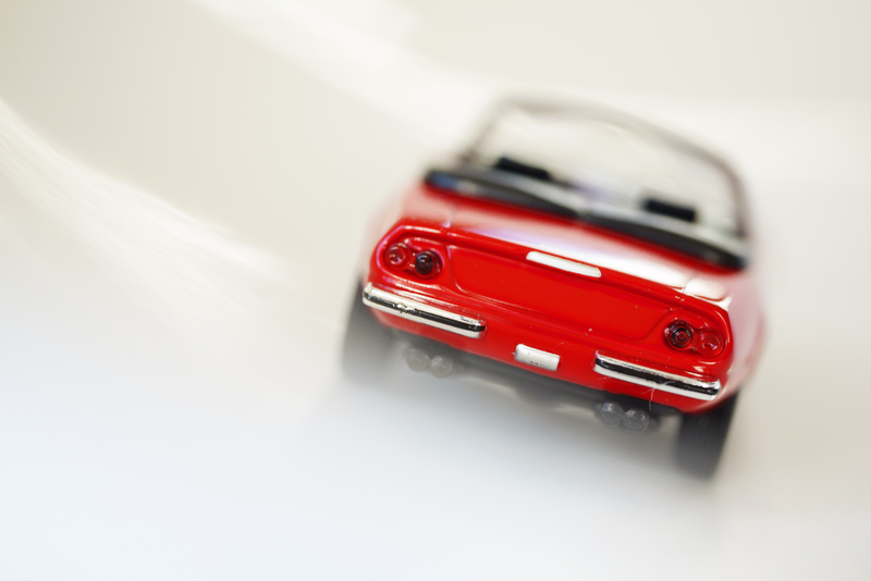 Illustration for article titled Kyosho Ferrari 5 1/64 #11 - Project Prancing Horse #12 1971 Ferrari 365 GTS/4 "Daytona"